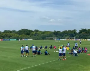 Jogadores do Bahia sofrem assalto quando seguiam para o treino