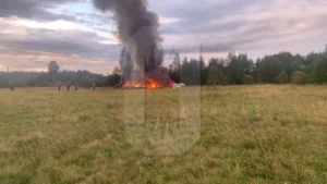 Cai avião com autoridades russas a bordo