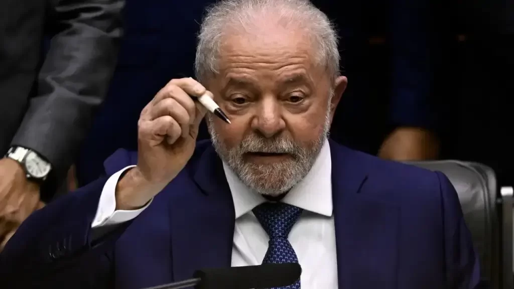 BOA NOTÍCIA! Presidente Lula sanciona lei para retomada de mais de 11 mil obras inacabadas