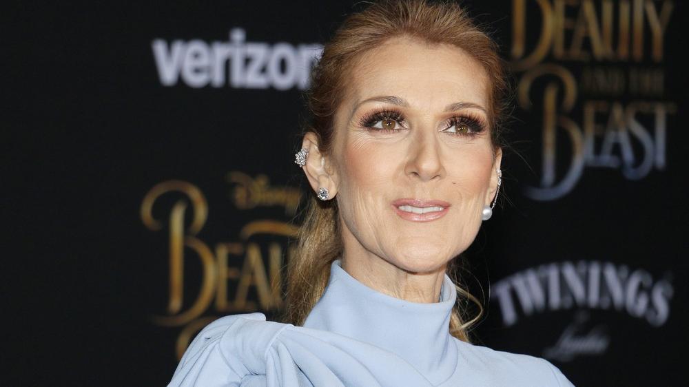 SÍNDROME RARA! Céline Dion perde controle dos músculos após diagnóstico de doença