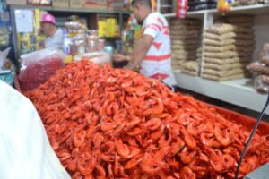 PREPARE O BOLSO! Camarão seco e azeite de oliva são os vilões da Semana Santa